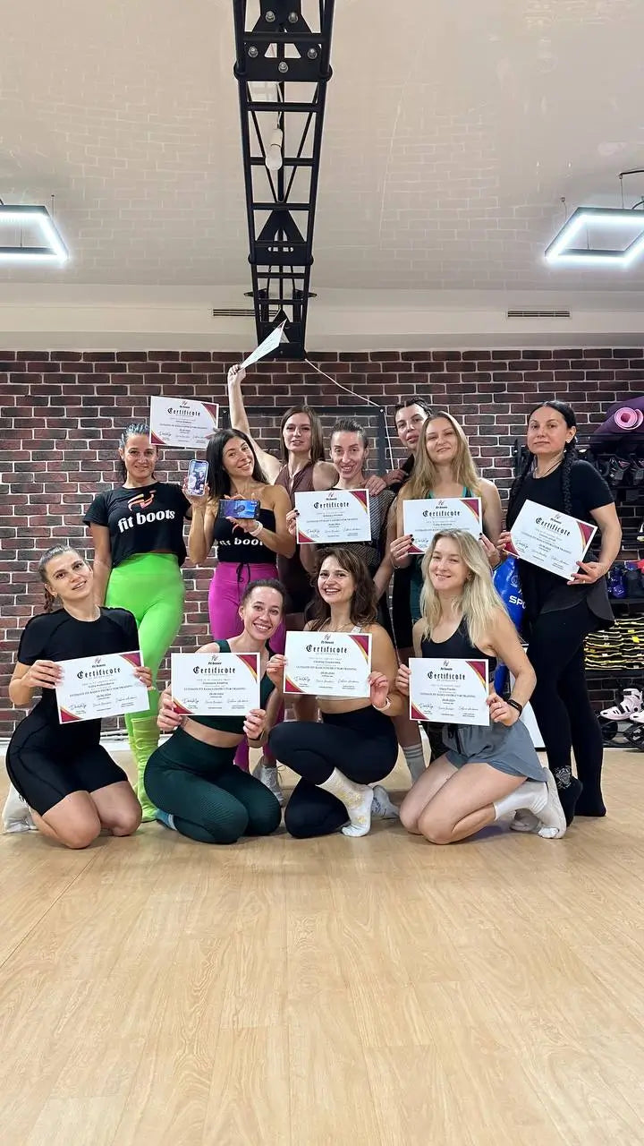 Certifications AFAA, NASM, CanFitPro, EFA