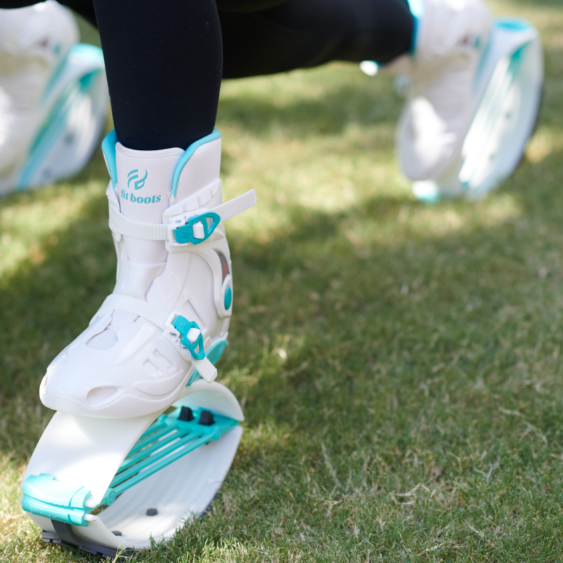 fit boots white aqua